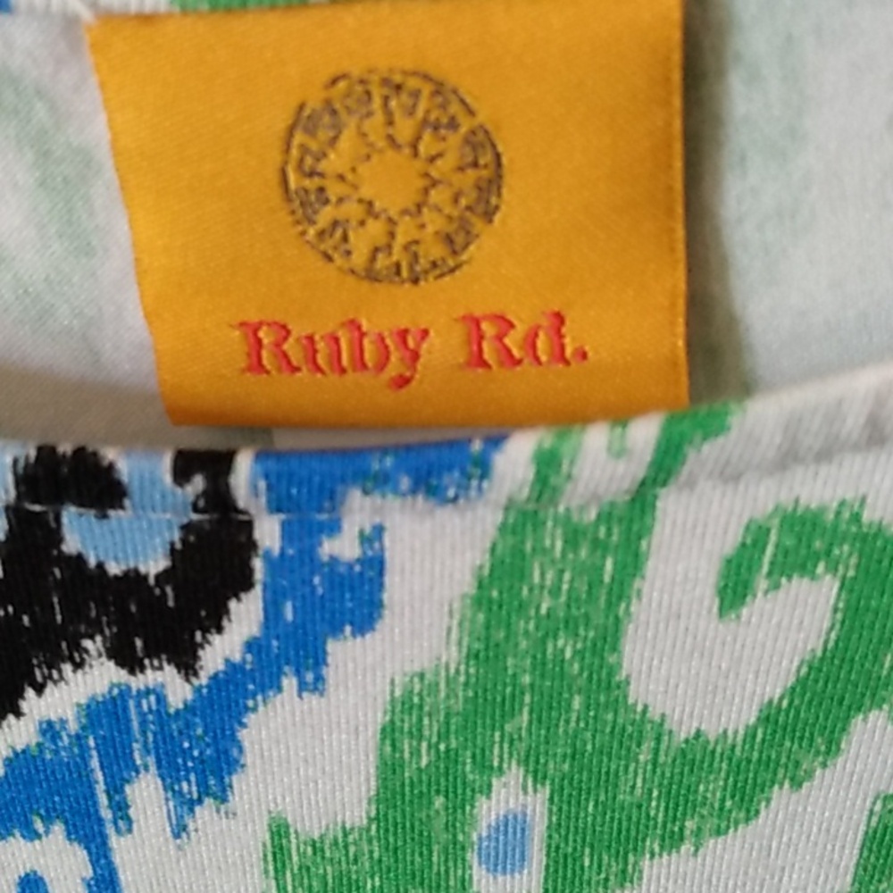 Ruby Rd. Top M - Picture 3 of 6